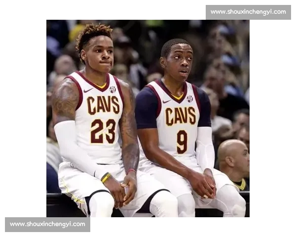 父子篮球传承：韦德与儿子的赛场交锋与人生选择